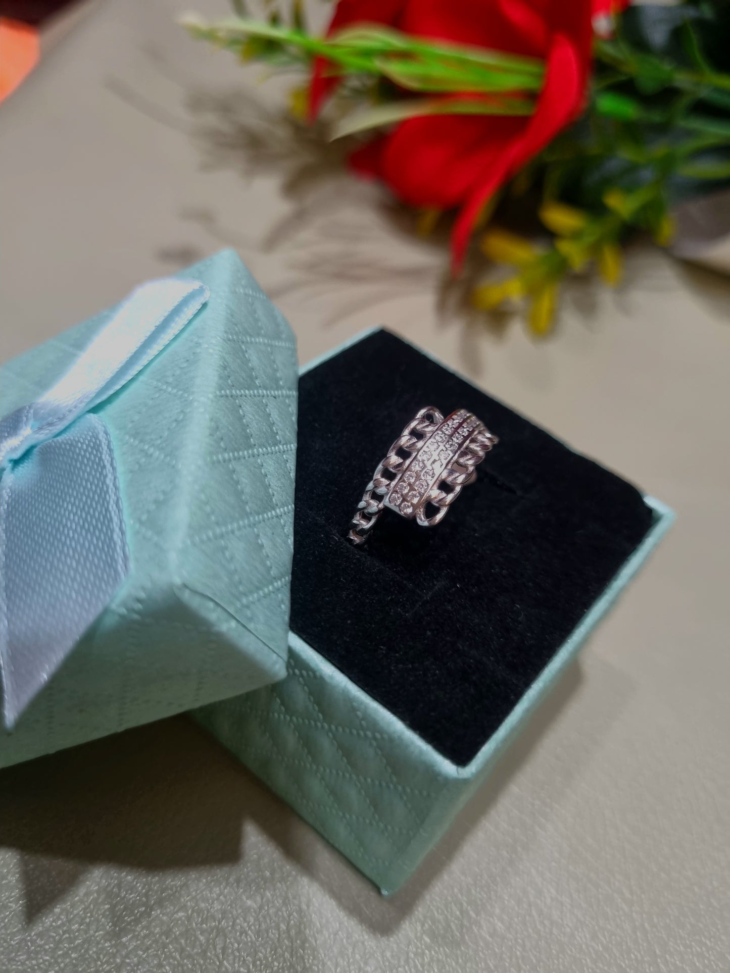 92.5 pure Silver Ladies ring