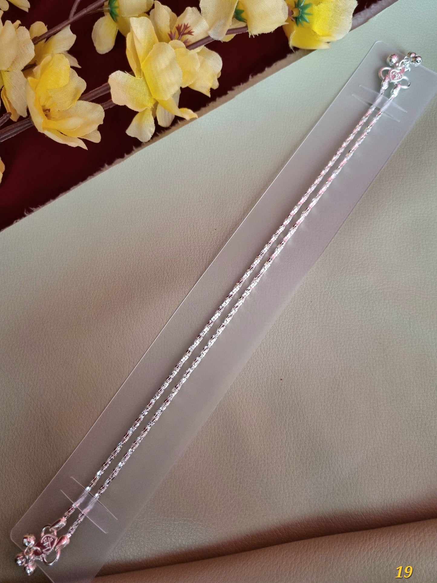 Sliver payal