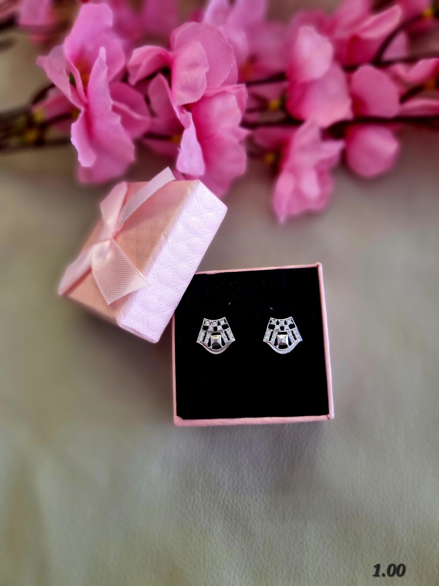Pure silver tops