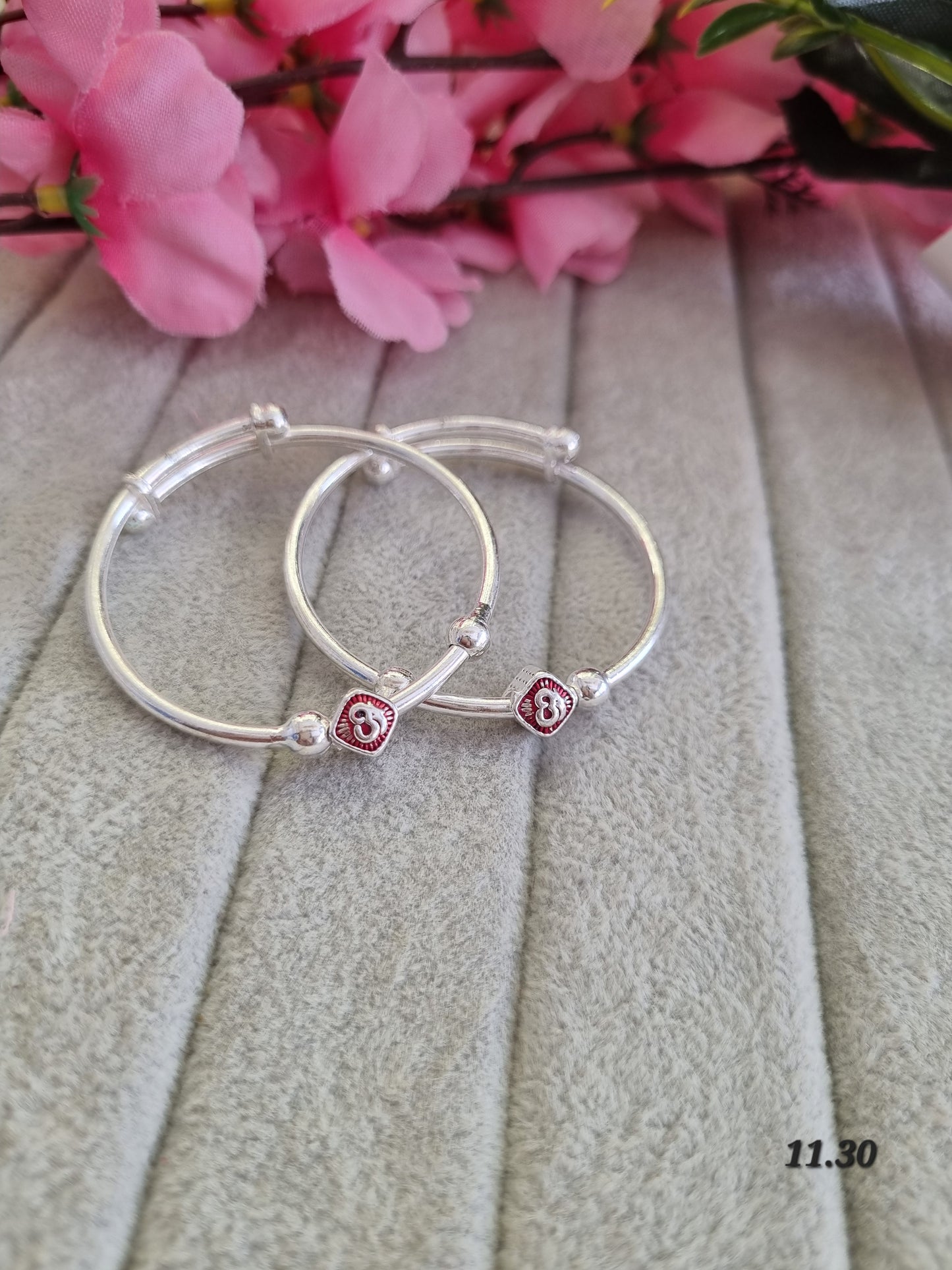 Silver baby kada
