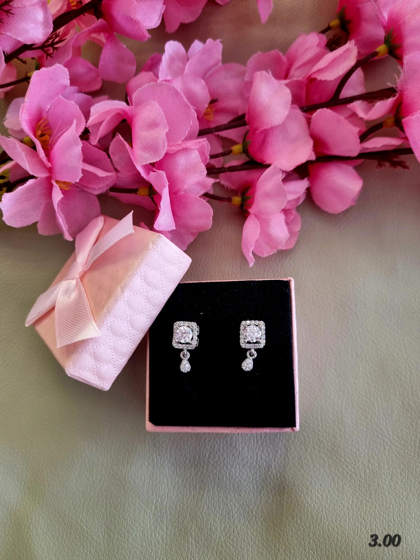 Pure silver tops