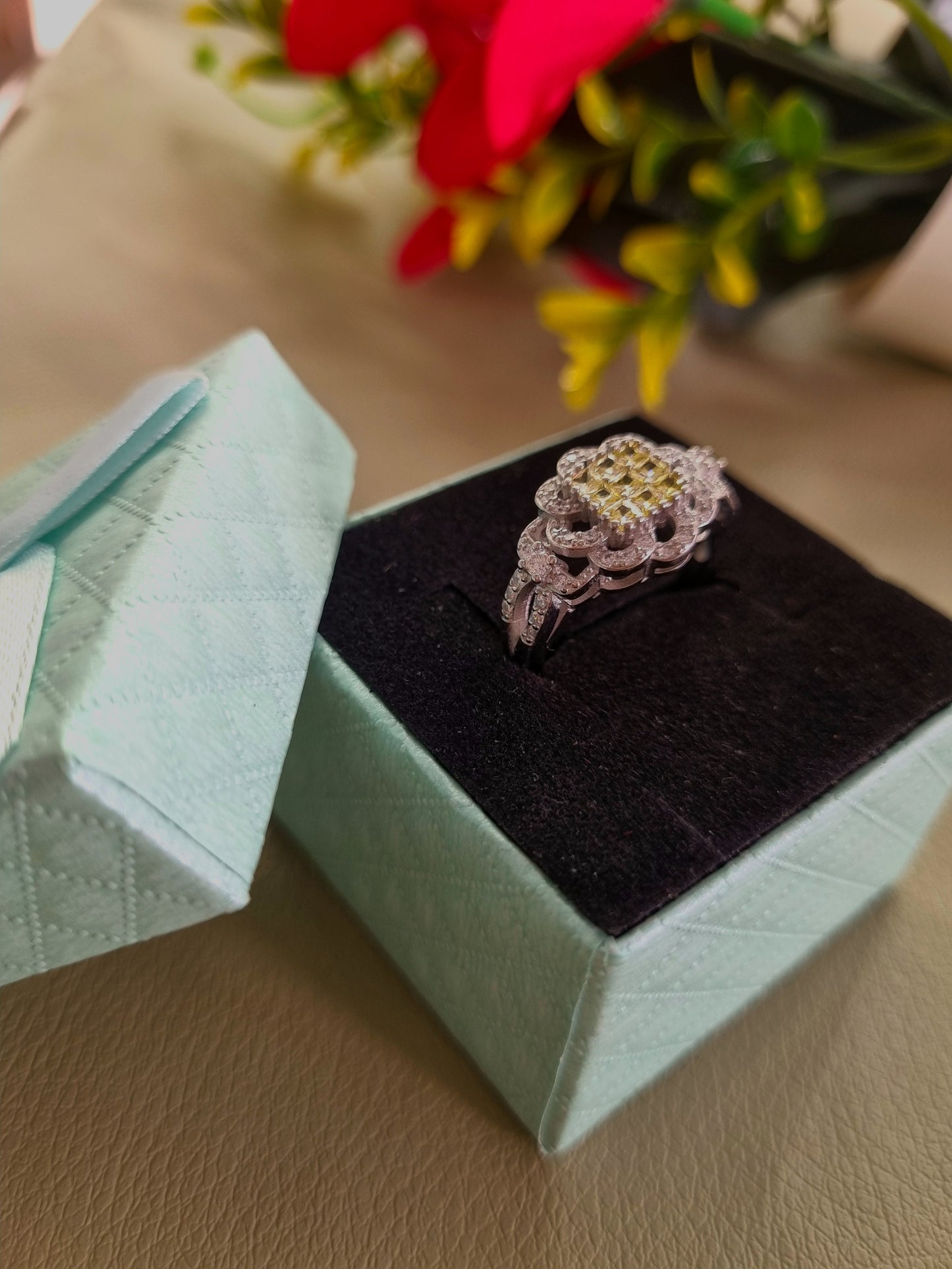 92.5 pure Silver Ladies ring