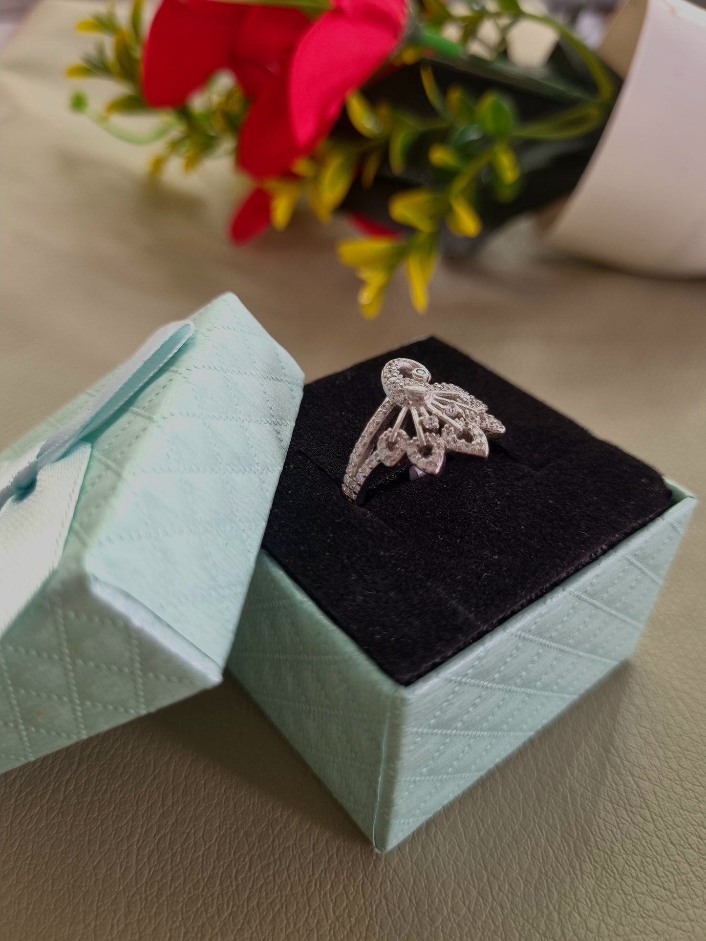 92.5 pure Silver Ladies ring