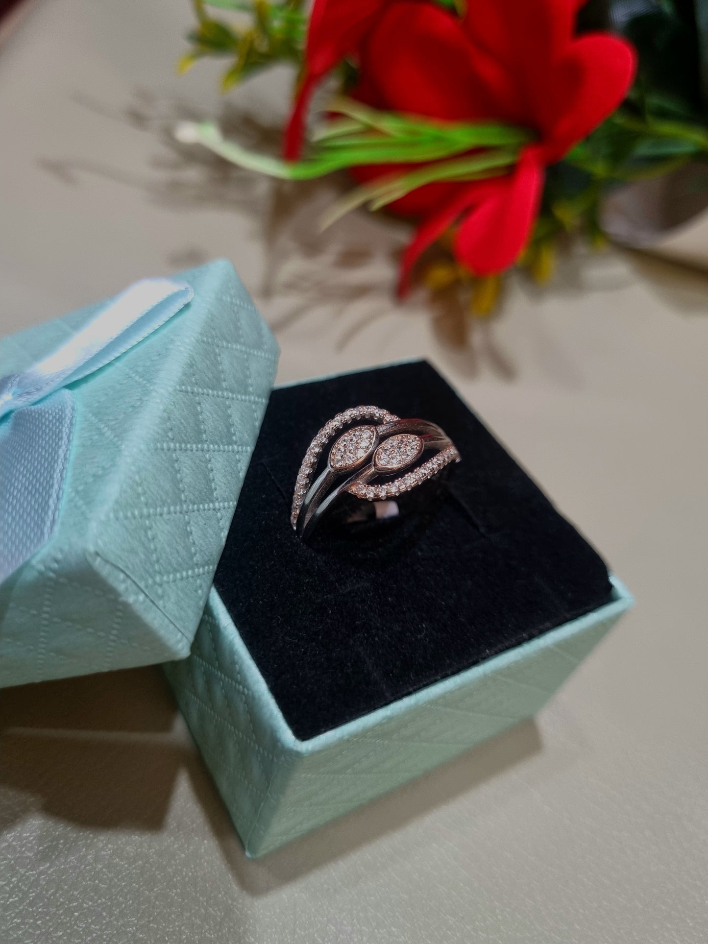 92.5 pure Silver Ladies ring
