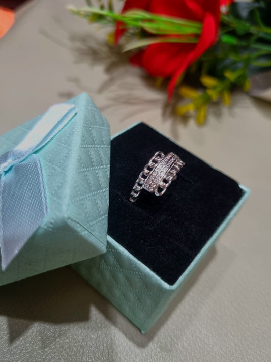 92.5 pure Silver Ladies ring
