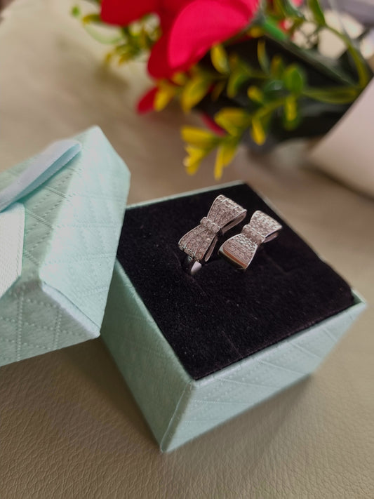 92.5 pure Silver Ladies ring