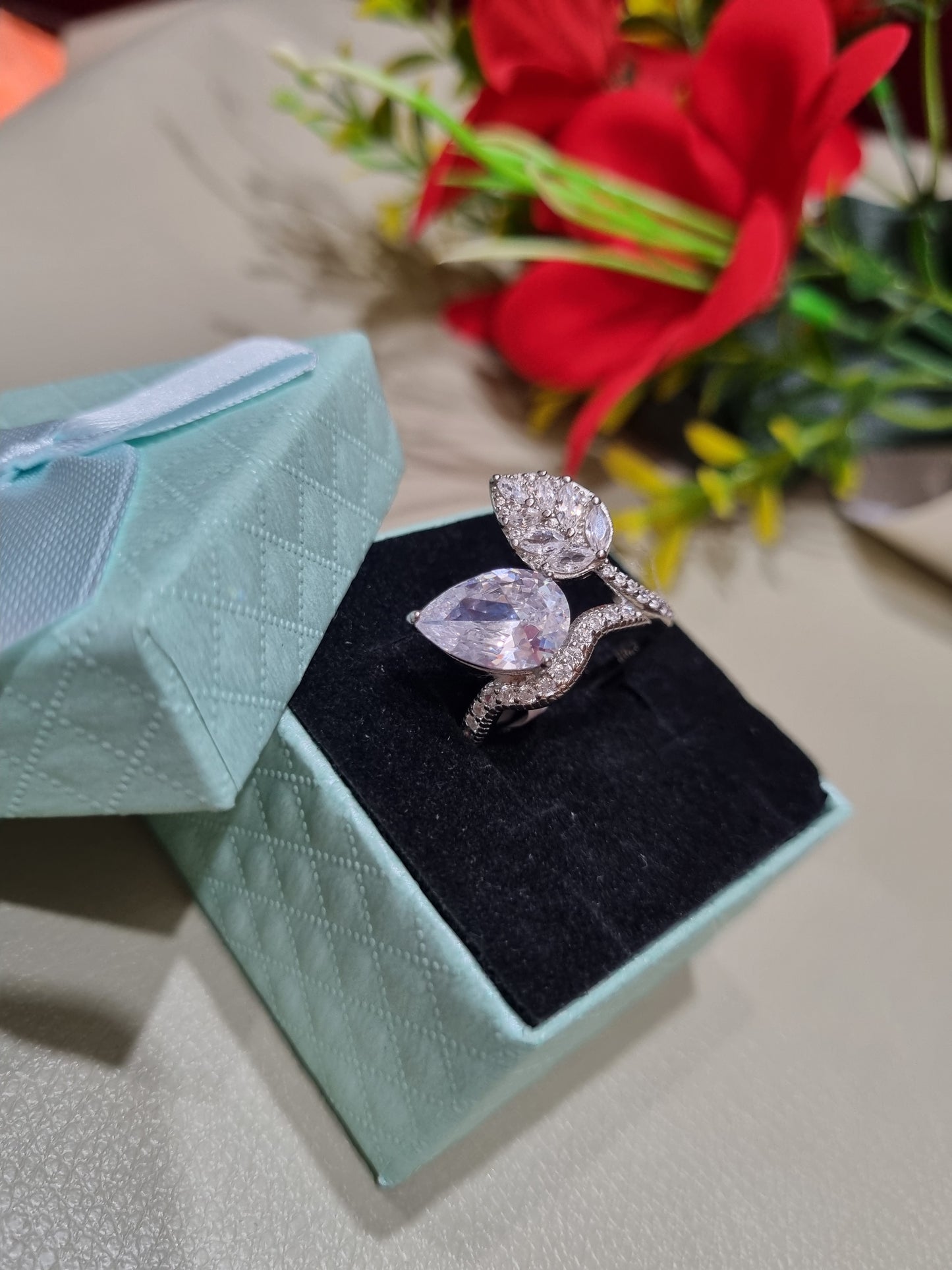 92.5 pure Silver Ladies ring