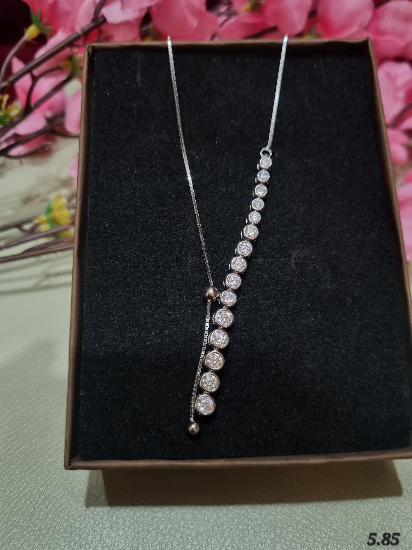 Silver chain pendant