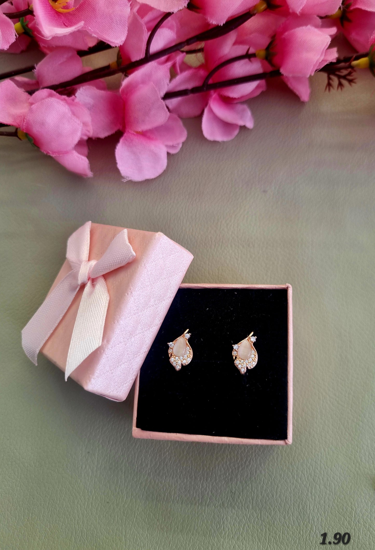 Pure silver tops