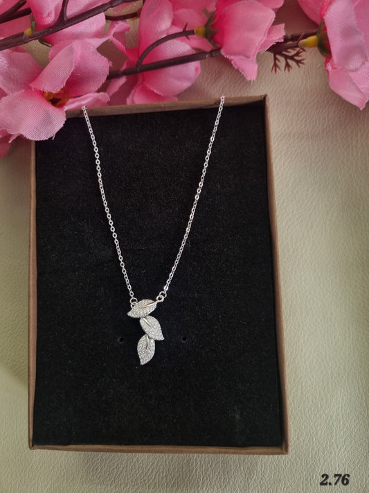 Sliver chain pendant