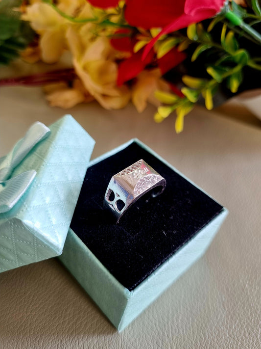 Sliver men's ring