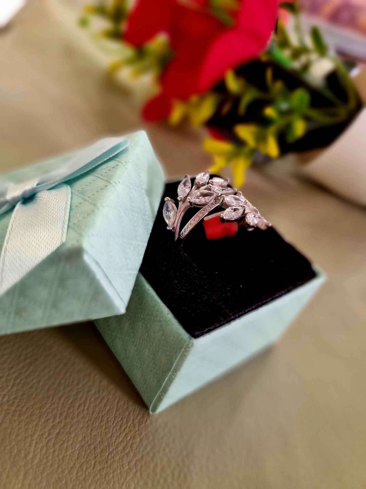 92.5 pure Silver Ladies ring