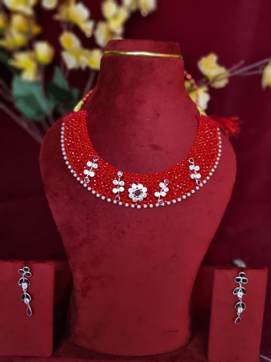 Pure silver nacklace With tops
