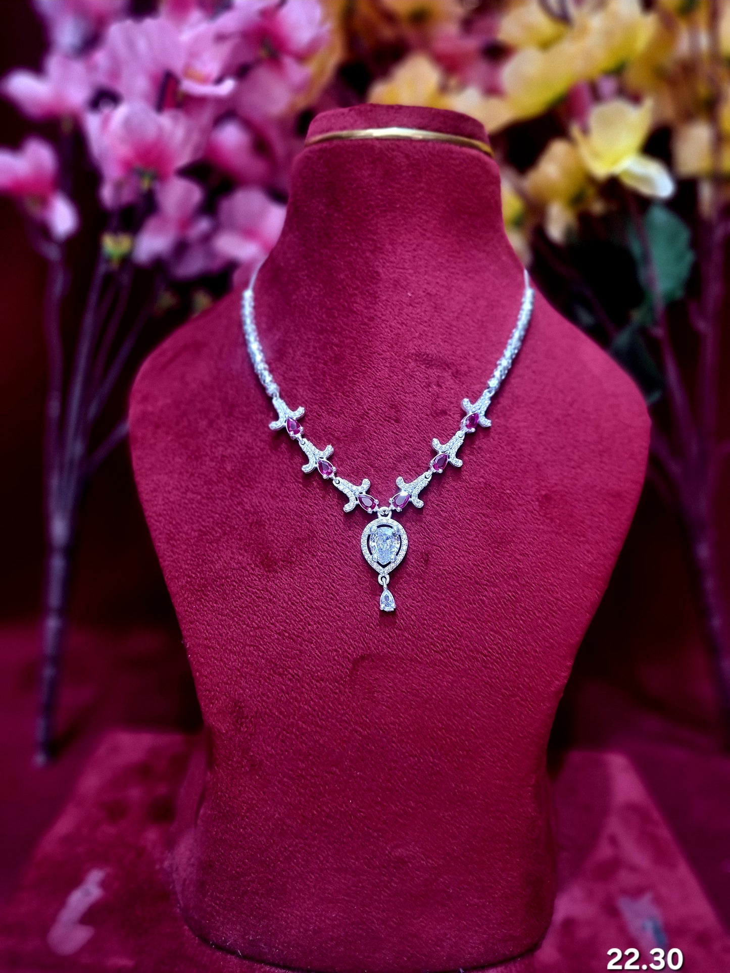 Silver nacklace