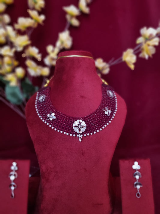 Pure silver nacklace With tops