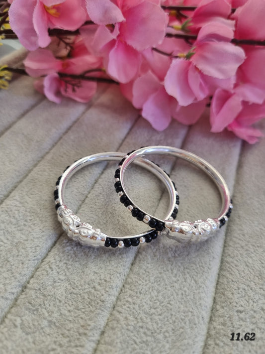 Silver baby kada payal
