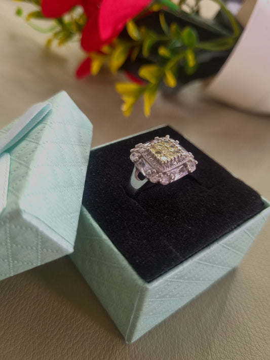 92.5 pure Silver Ladies ring
