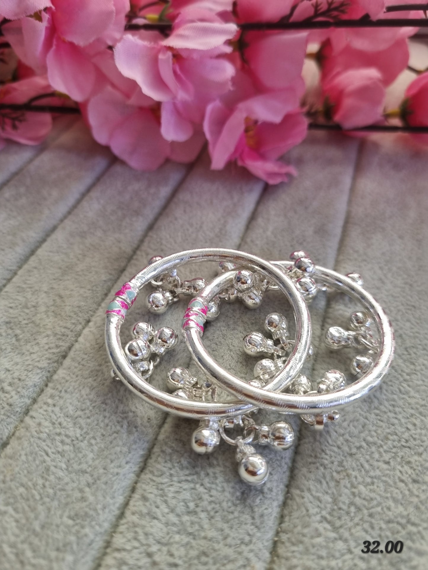 Sliver baby kada payal