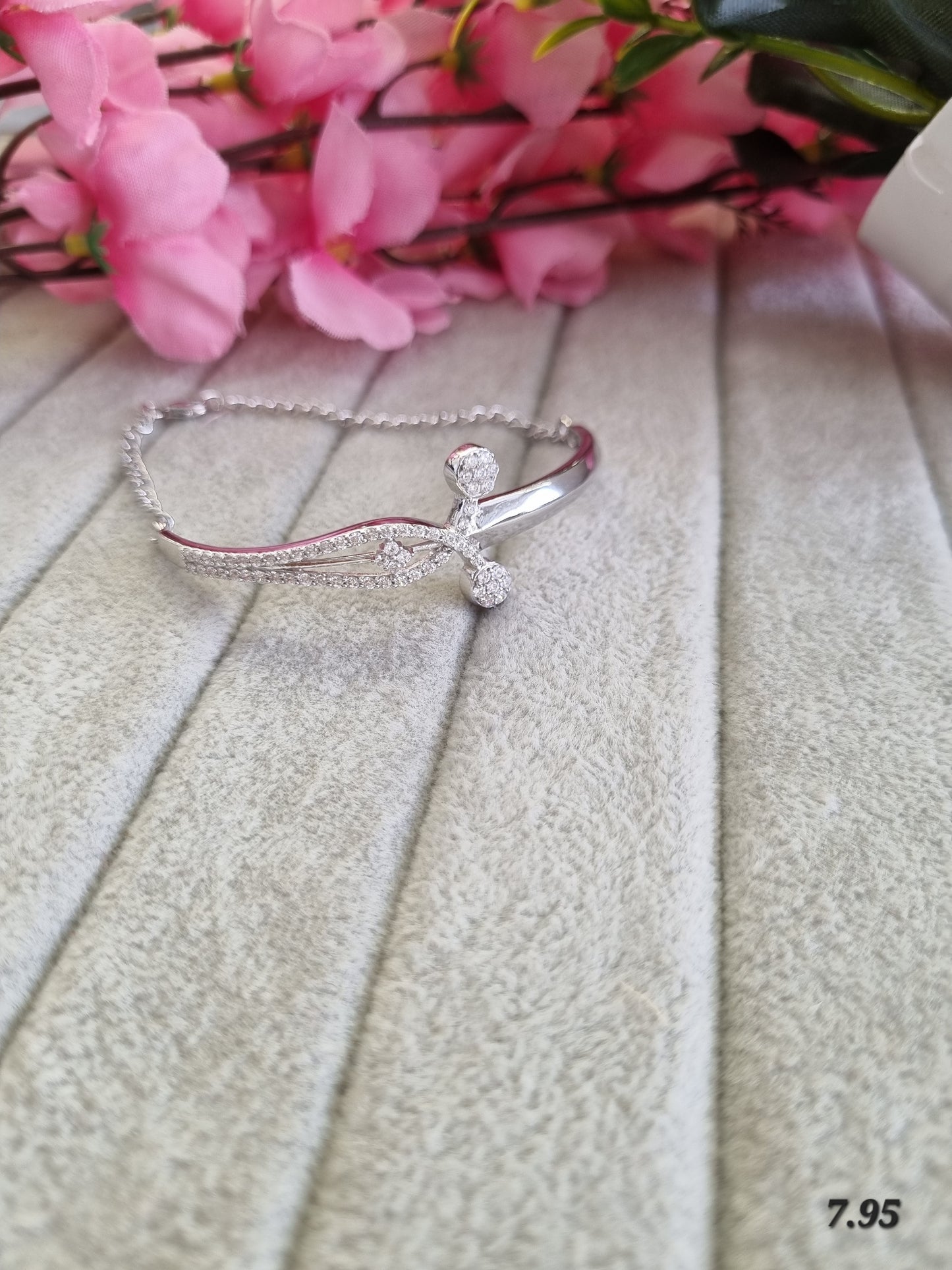 Premium silver ledis kada