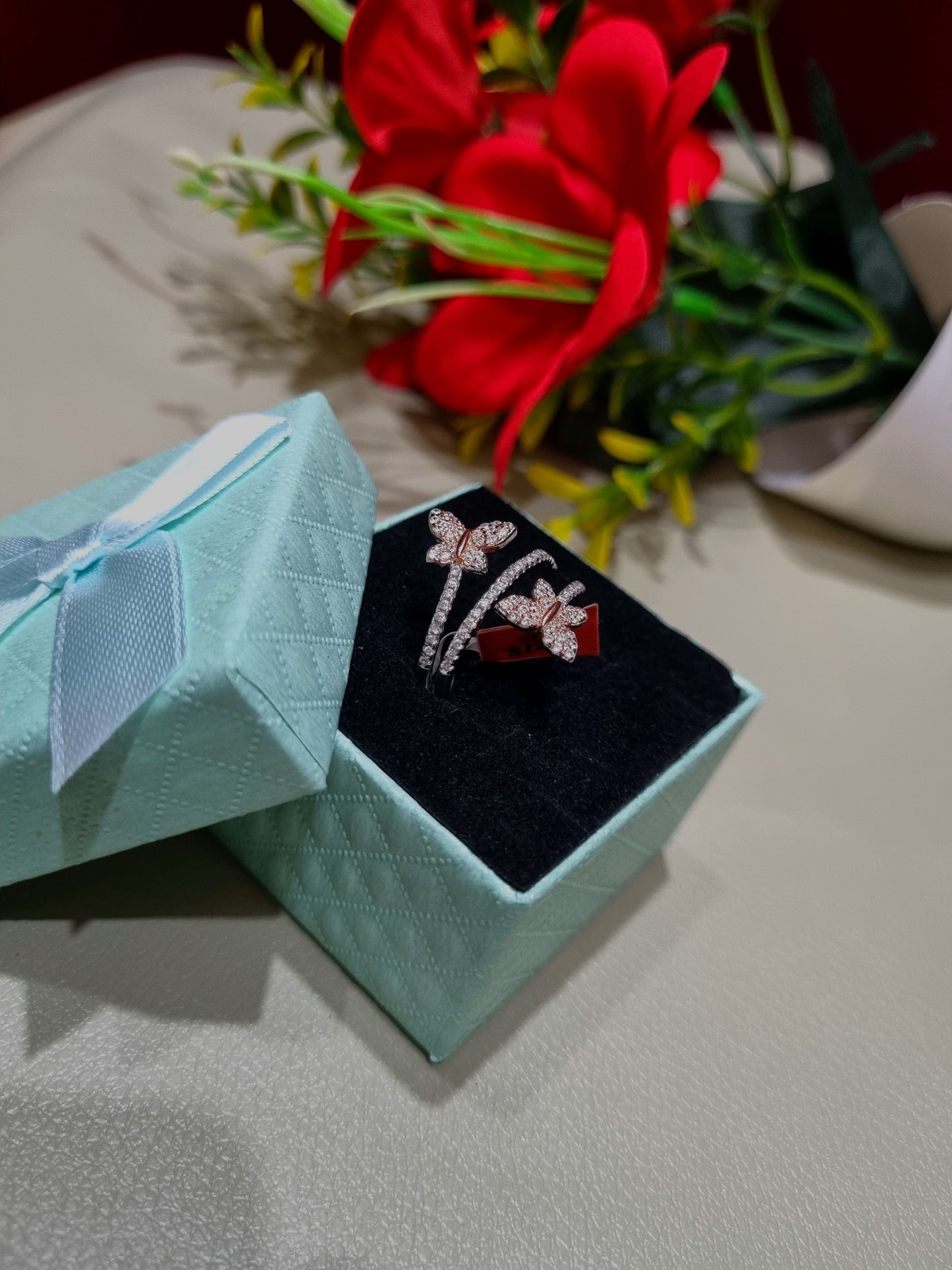 92.5 pure Silver Ladies ring